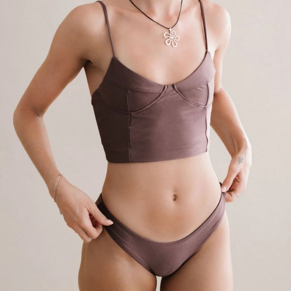 ARC SWIM TOP - ESPRESSO Nolla swim - Picture 1 of 6